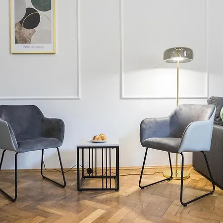 Cracwow K8 No.11 아파트 *