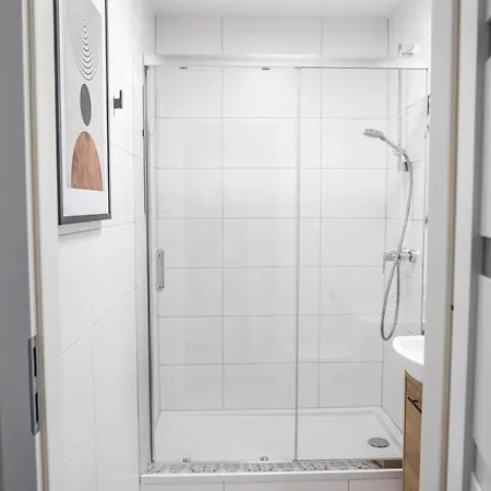 Cracwow K8 No.11 Apartment
